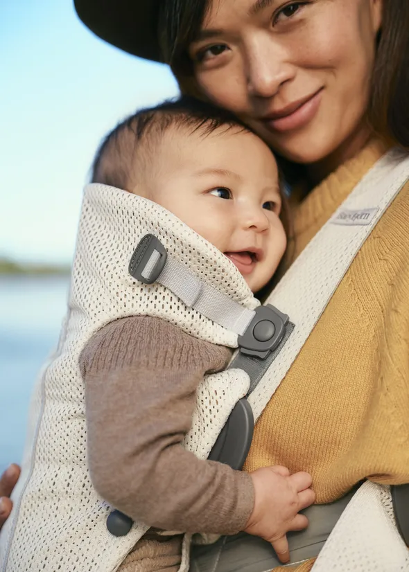 Εργονομικό Μάρσιπο BabyBjörn Mini 3D Mesh 'Cream'