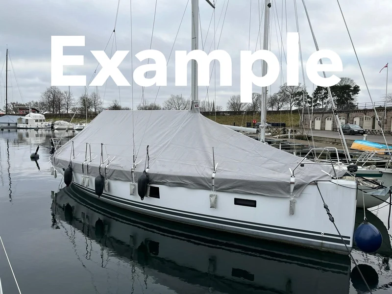 Arcona 370 Vinterkapell på rigg