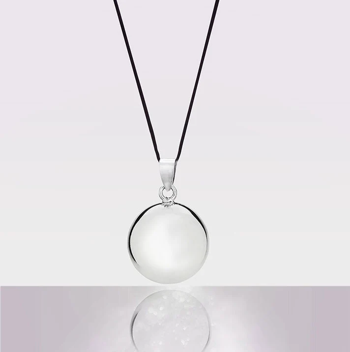 Μουσικό Μενταγιόν Εγκυμοσύνης Glossy Rhodium με κορδόνι