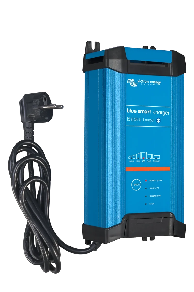 Blue Smart IP22 12/30(3) 230V
