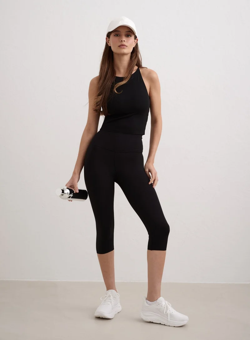 Black Sense Capri Tights