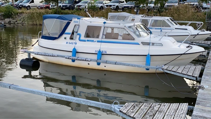 BÅTKAPELL BELLA 7000