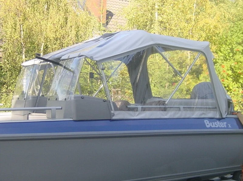 AKTERKAPELL BUSTER X 2010-13 (Med kapellgarage)