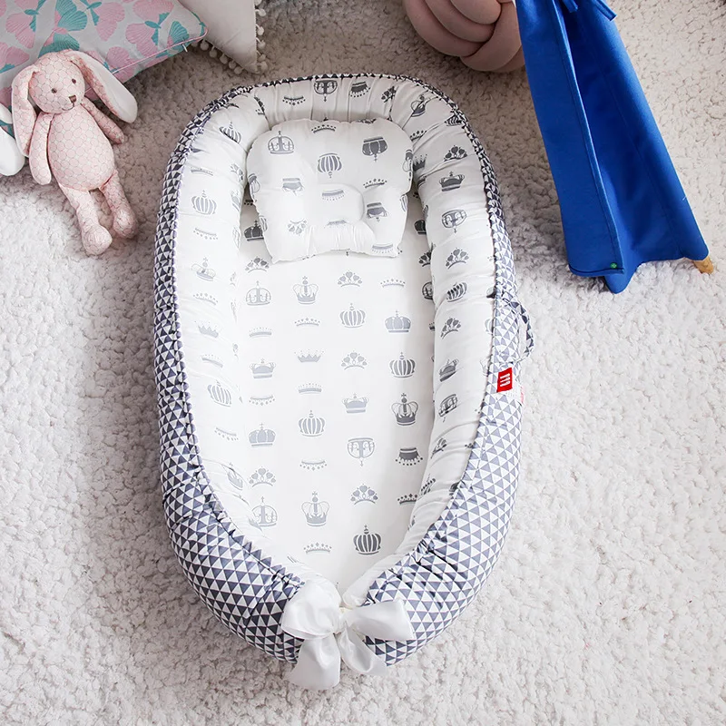 Blå/Grå Krona Babynest - Portabel sängbädd för Barn