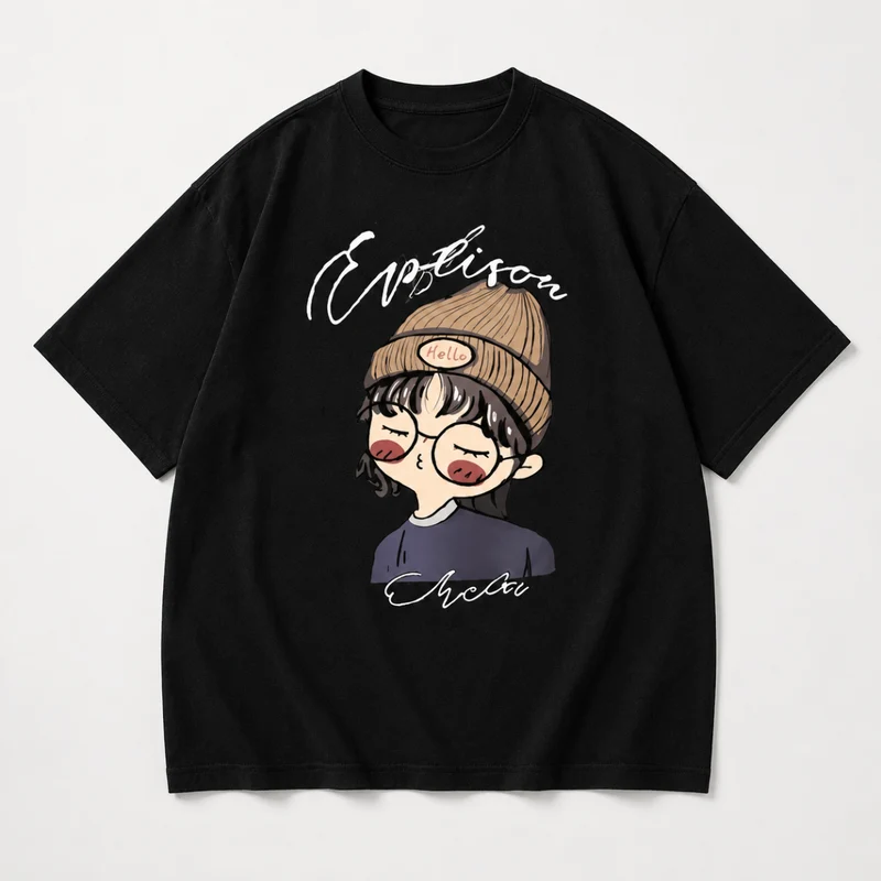 CuteStyle – Trendigt & bekvämt – T-shirt med överdimensionerat serietryck