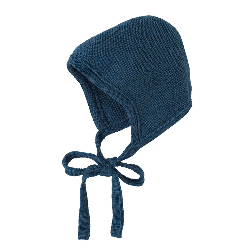 Disana stickad babymössa i merinoull – Dove Blue