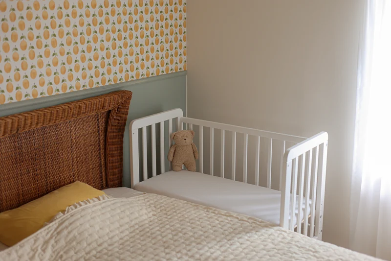 Co-Sleeper I Træ - Hvid