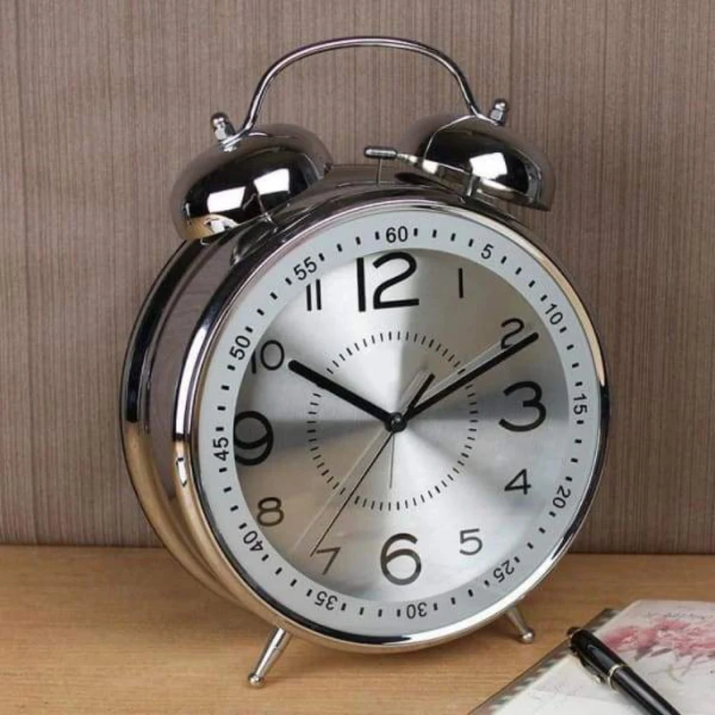 Retro Vækkeur med Høj Alarm – Vintage Design til Soveværelset