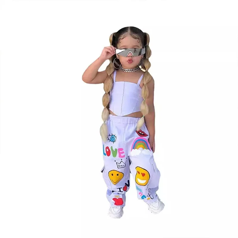 Mini Fashion™ - Moderiktigt set med linne och byxor för barn