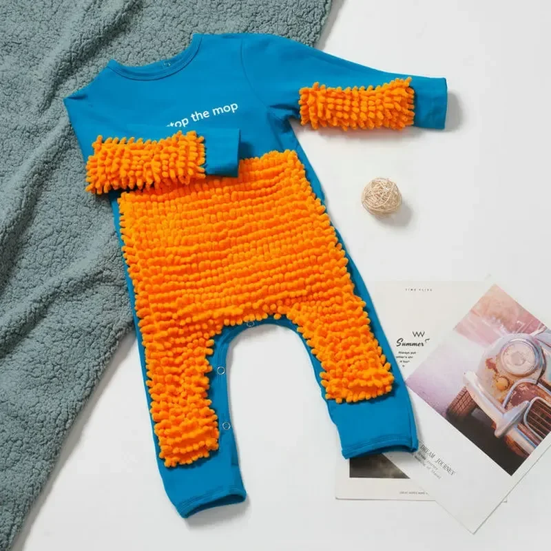 TinyCleaner – Mjuk & praktisk – Babyoverall för krypande och lek