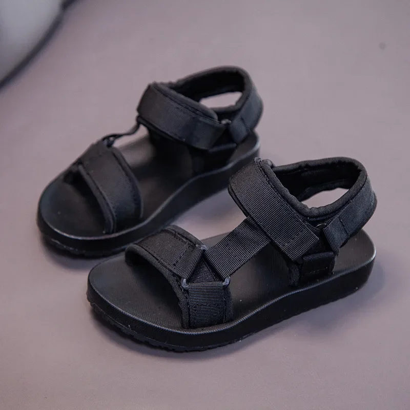 Svarta Babysandaler för Sommaren – Bekväma & Lätta Barnskor