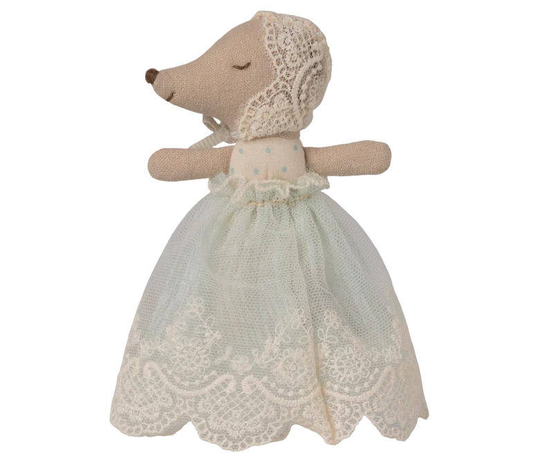 Baby mouse in gown - Mint