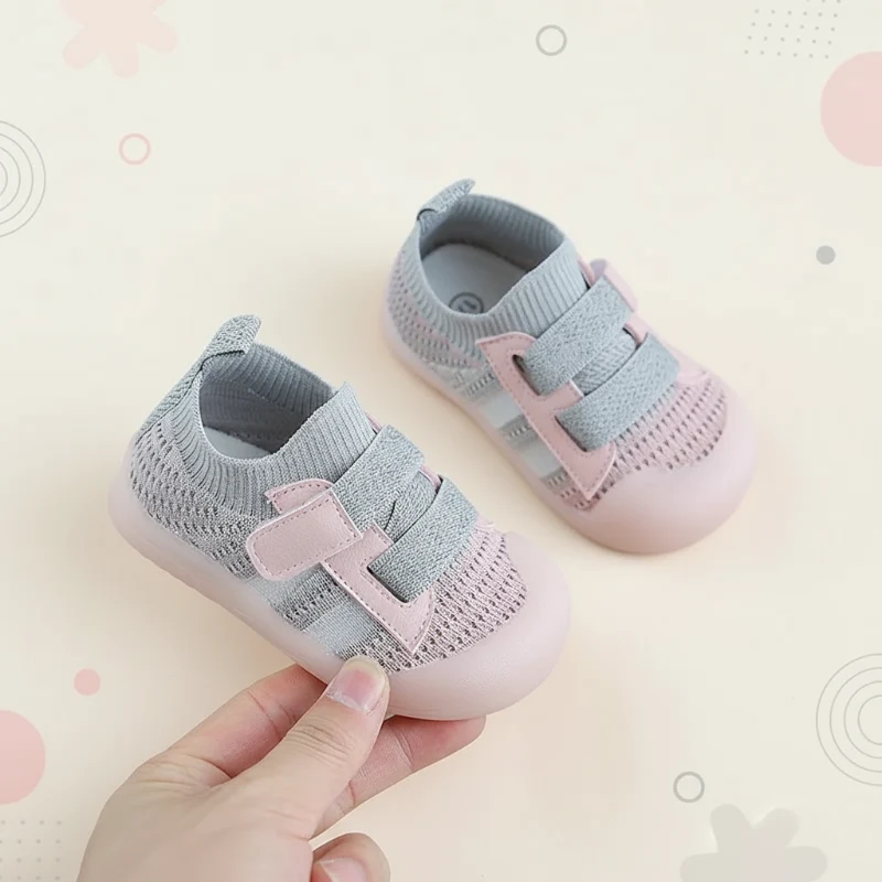 TinyRunner – Sportiga & andningsbara - Babyskor i mesh med mjuk sula