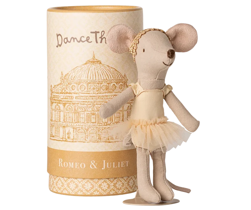 Ballet dancer mouse, Big sister