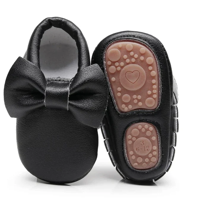 Bow Mocs, Black