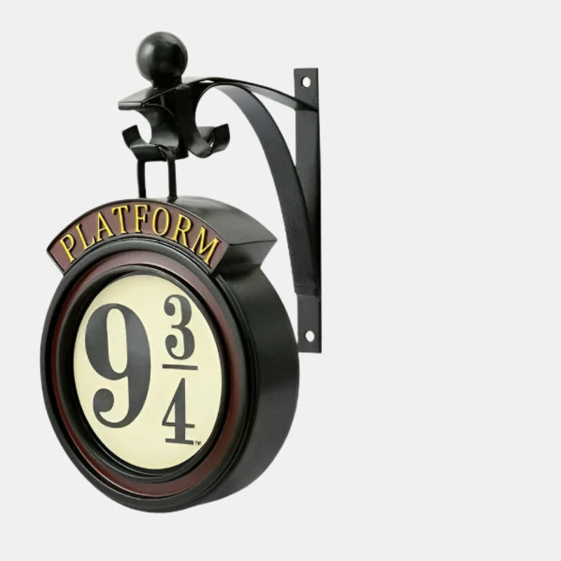 Elegant Væglampe med Historisk Design og Hyggebelysning