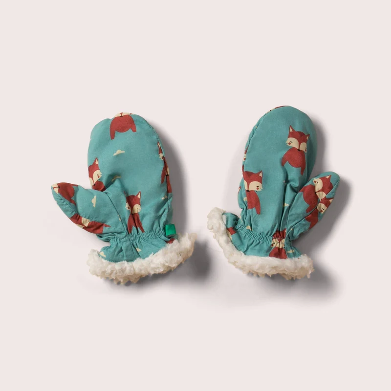 Sherpa-vantar Night Time Foxes | Little Green Radicals