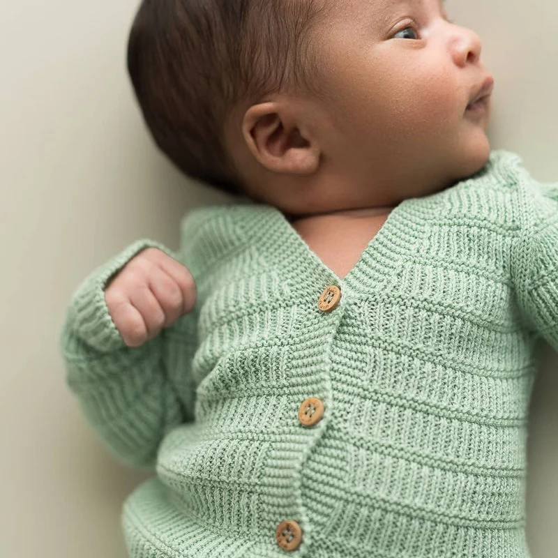 Stickad babyjacka Soft Green | Micu Micu