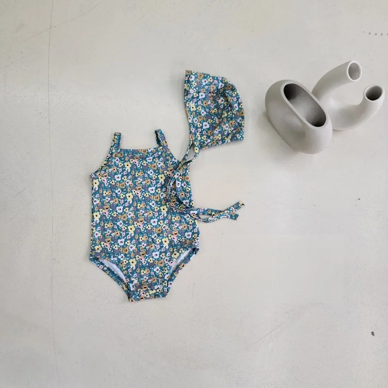 Baby Girl Swimwear Set – One-Piece with Sun Hat
