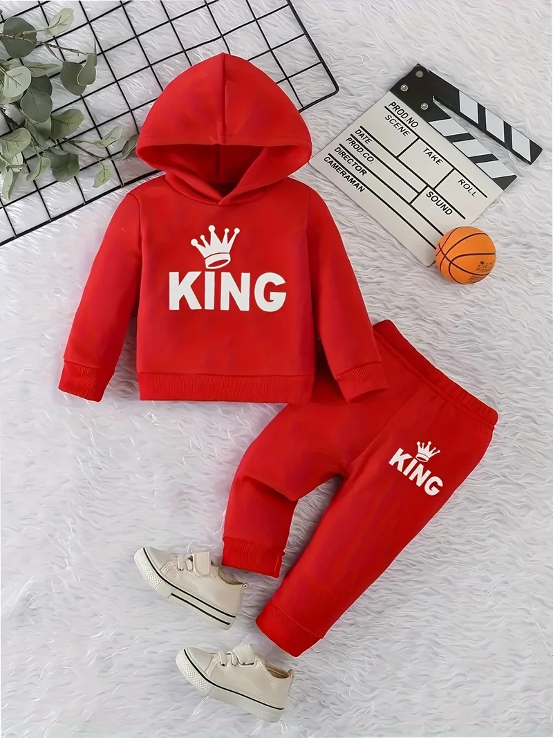 KING Crown Fleece Hoodie & Pants – Stylish Sportswear