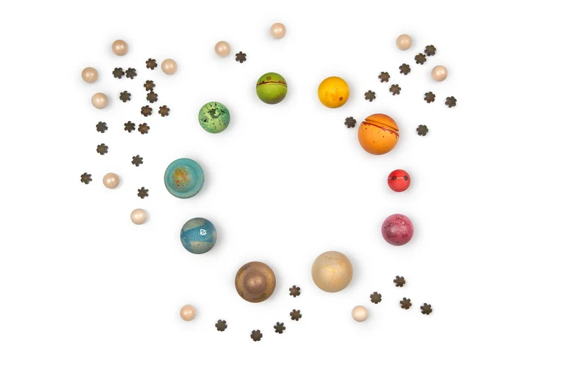 Grapat - Universet - over 50 dele