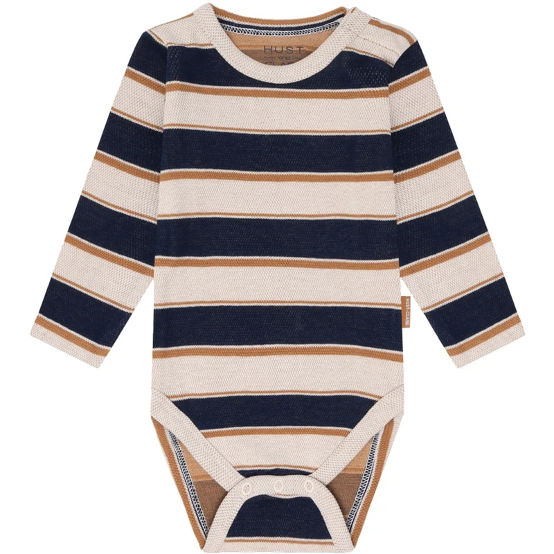 Hust & Claire French Oak Buster Trails