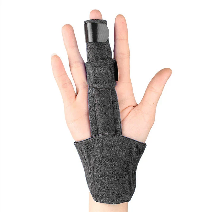Fingerskena med Handledsstöd – Stabilitet och Komfort