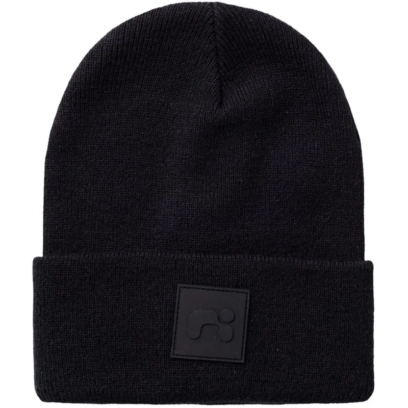 Name It Black Nknmalik Strikk Beanie Badge1