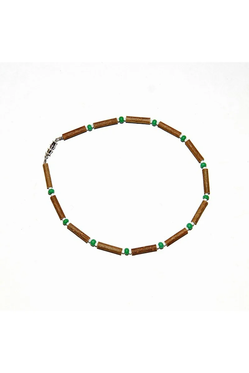 Momma Goose Hazelwood Necklace, Green & White Beads