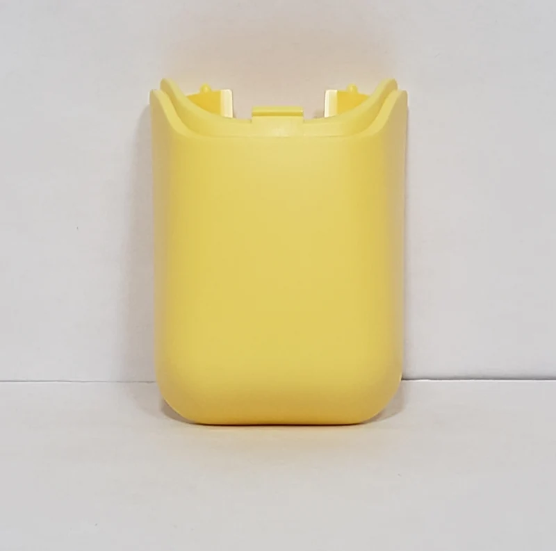 Medela Battery Cover for Medela Single Deluxe and Double Deluxe Breast Pumps