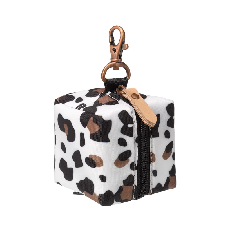 Petunia Pickle Bottom - Pacifier Porter Leopard